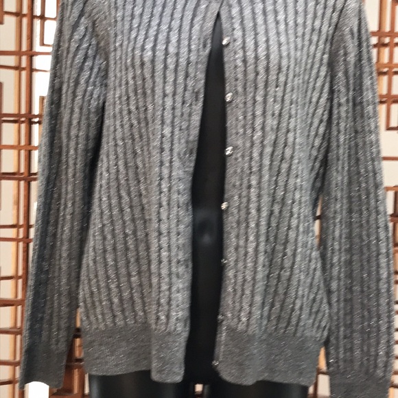 New York and Company gray button down sweater size medium. NWOT - Picture 3 of 6